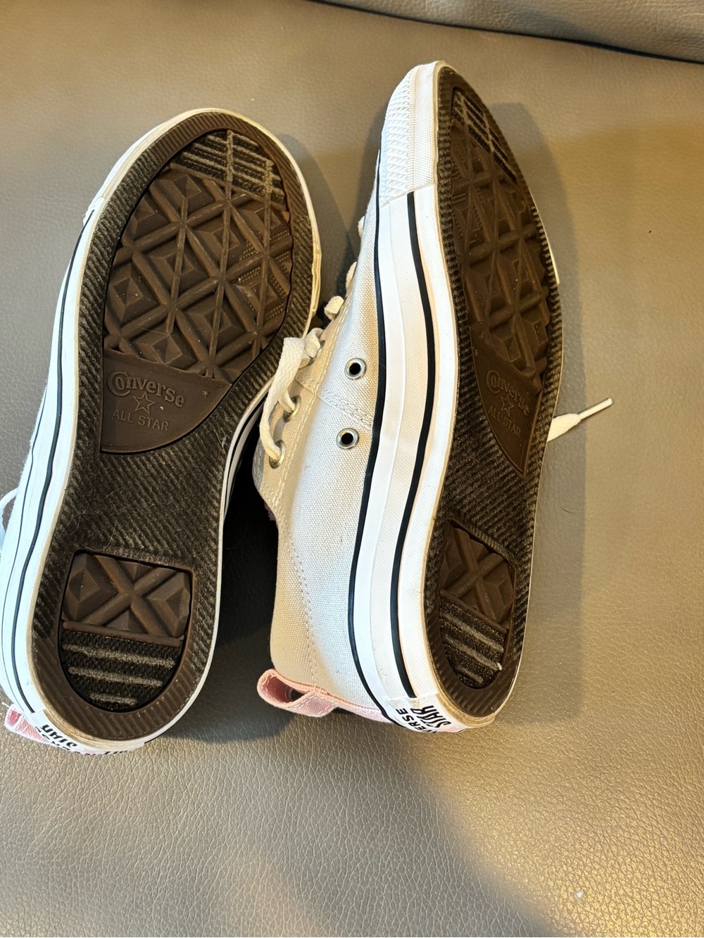 Converse Low Top Canvas Sneakers in White and Pink - Picture 4 of 6